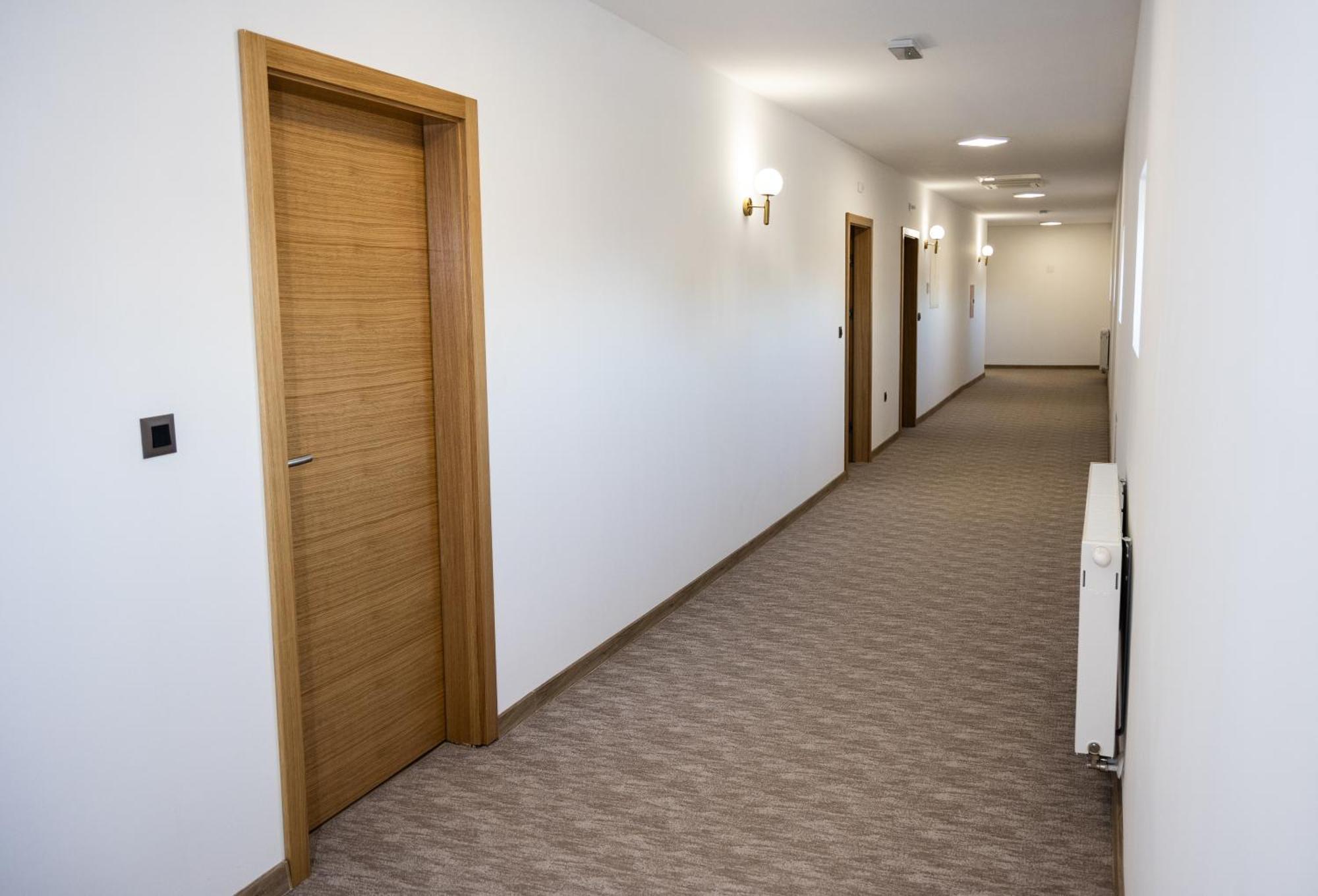 Hotel Pansion Mihica Dvori Babina Greda Zewnętrze zdjęcie