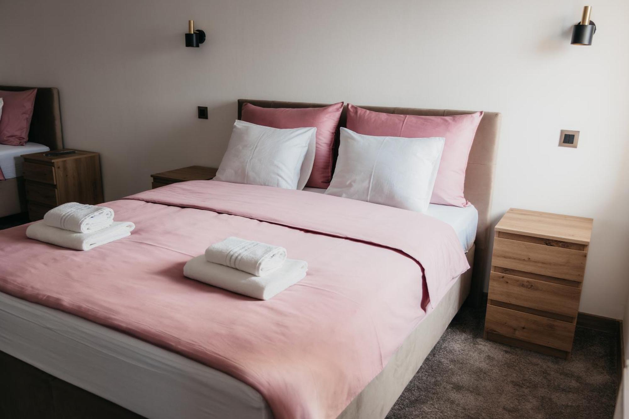 Hotel Pansion Mihica Dvori Babina Greda Zewnętrze zdjęcie